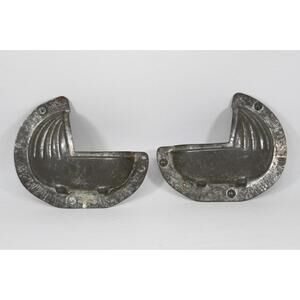 Vintage Antique Anton Reiche Chocolate Mold Baby Crib Carriage Bassinet #10839